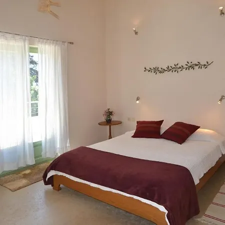 Petra Villa